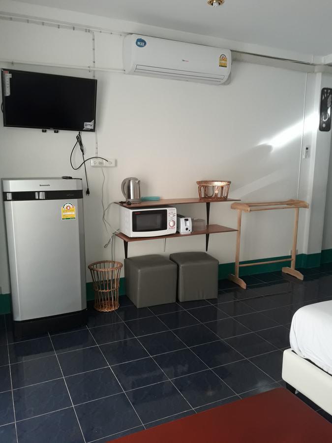Karon 金之家旅馆酒店 外观 照片